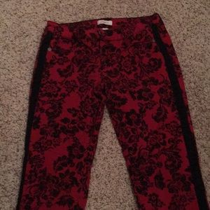 Black and red skinny Jean